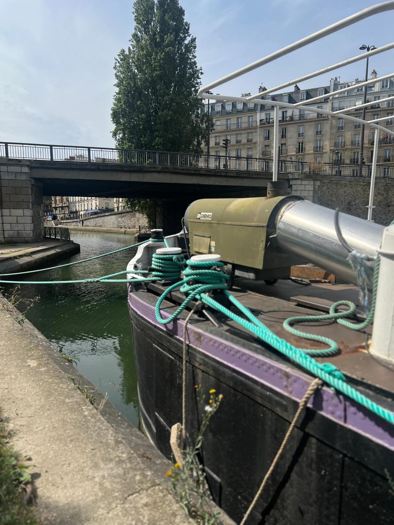 Canal St Martin Miss Dodu Appartement *